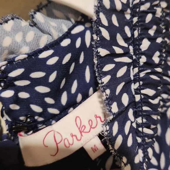 ❤️ PARKER HALTER FIT & FLARE DRESS IN NAVY WHITE PEBBLE DOT, MEDIUM - Picture 6 of 10